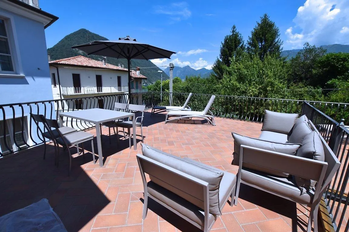 Hotel Rivalago Sulzano Italien