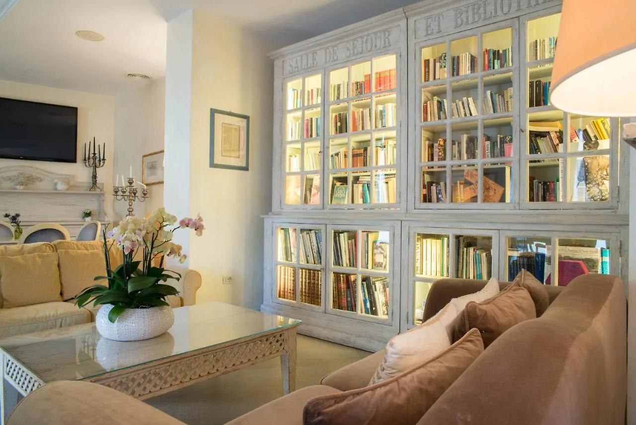 Hotel Rivalago Sulzano 4*,  Italy